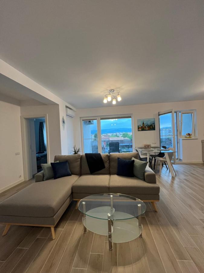 Azzurro Apartment Sibiu Ngoại thất bức ảnh