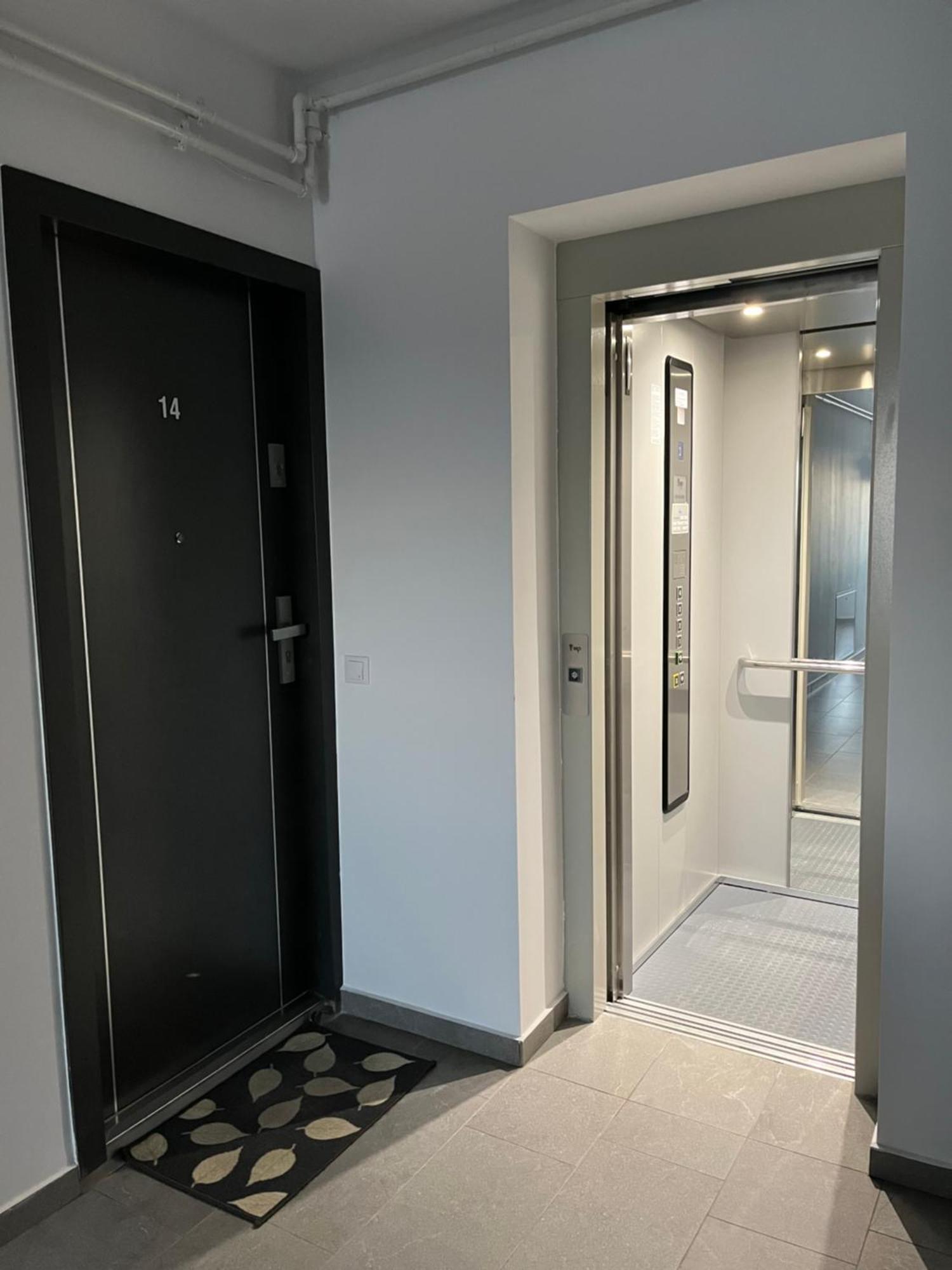 Azzurro Apartment Sibiu Ngoại thất bức ảnh